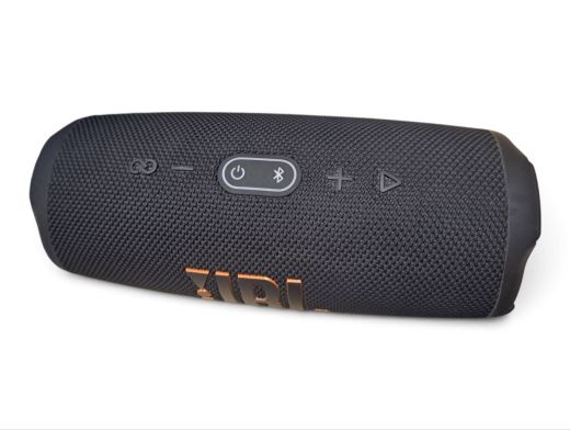 JBL Charge 5