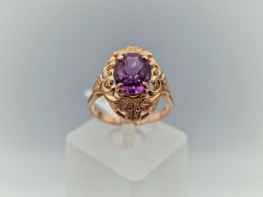 Zelta gredzens ar koraļļi, 4.48 g, izm. 18.5