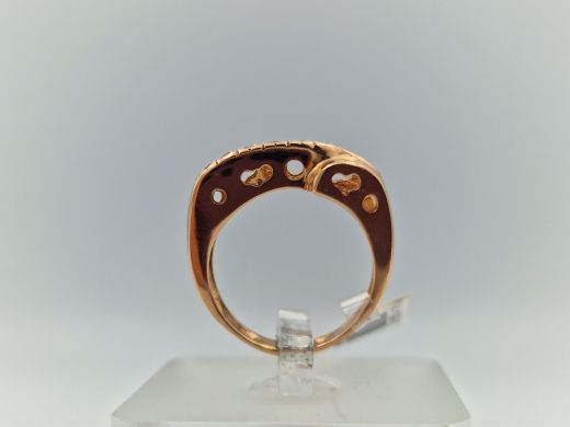 Золотое кольцо с цирконом, 4.1 г, разм. 16