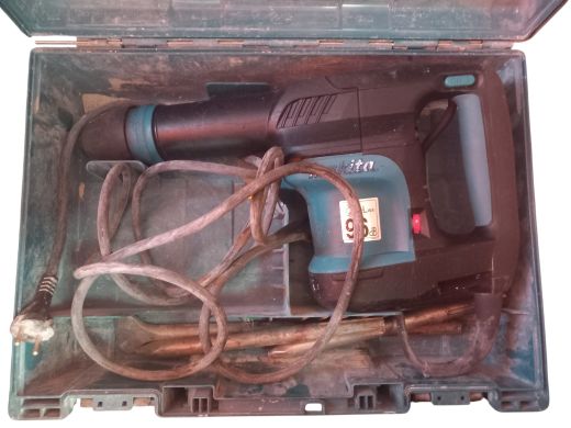 Makita Hmo870C