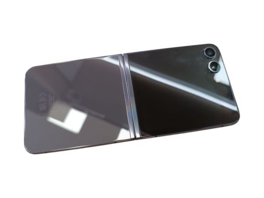 Samsung Galaxy Z Flip 5 256 gb