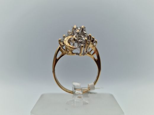 Zelta gredzens ar briljantu, 4.61 g, izm. 16.5