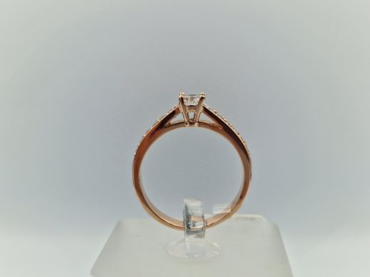 Zelta gredzens ar cirkoniju, 2.47 g, izm. 17