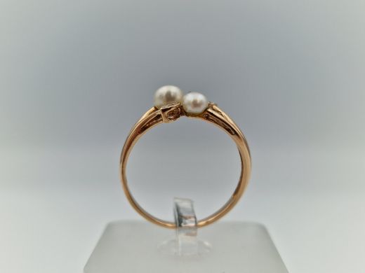 Zelta gredzens ar briljantu un peridotu, 2.41 g, izm. 19