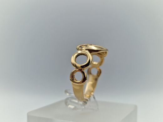 Zelta gredzens ar cirkoniju, 3.67 g, izm. 18