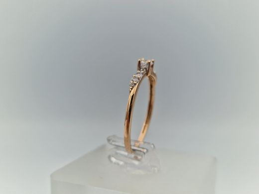 Zelta gredzens ar cirkoniju, 1.16 g, izm. 17