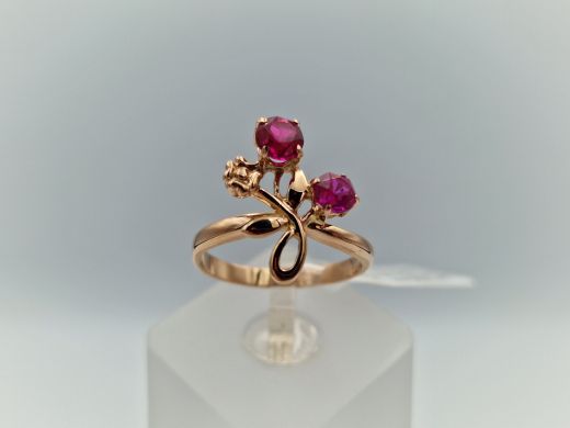 Zelta gredzens ar koraļļi, 3.34 g, izm. 17.5