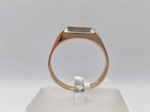 Золотое кольцо с топазом, 3.17 г, разм. 19