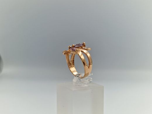 Золотое кольцо с цирконом, 2.82 г, разм. 16