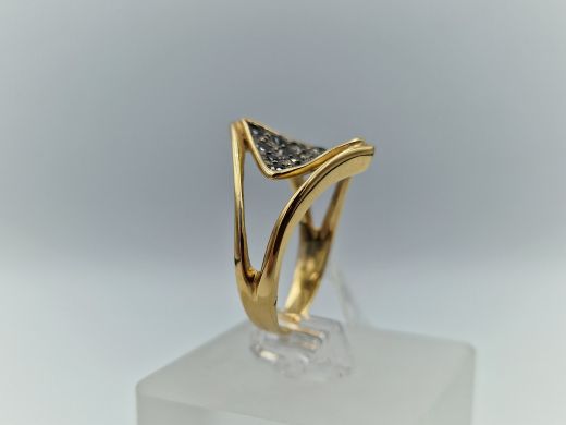 Zelta gredzens ar cirkoniju, 5.46 g, izm. 18.5