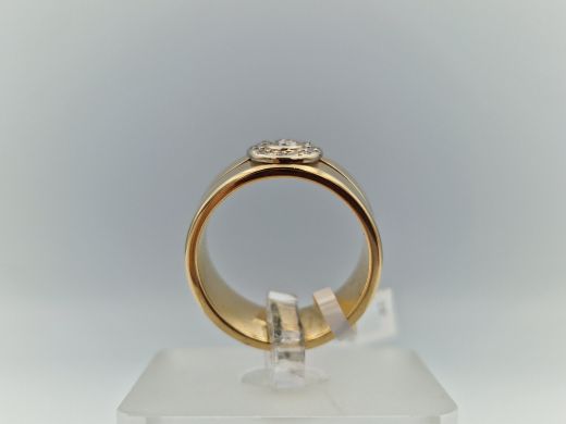 Zelta gredzens ar briljantu, 10.63 g, izm. 17