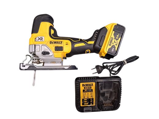 DeWalt Dcs335