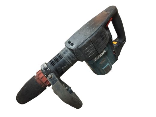 Makita Hm1202C