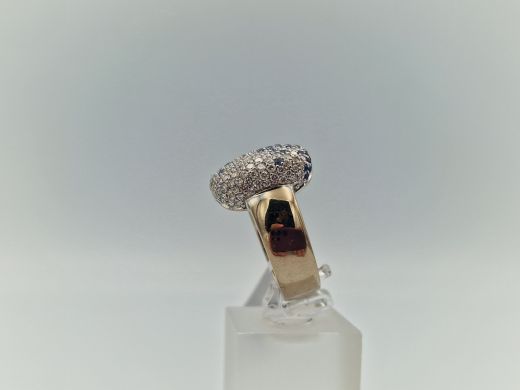 Zelta gredzens ar briljantu un safīru, 17.45 g, izm. 17.5