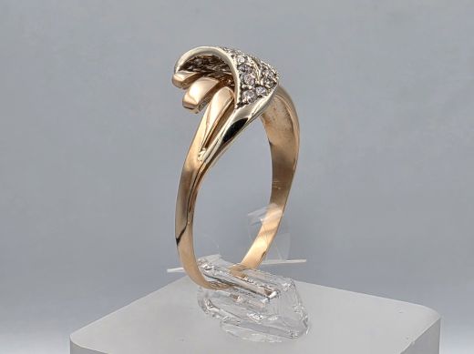 Gold ring with zircon, 3.49 g, size 20