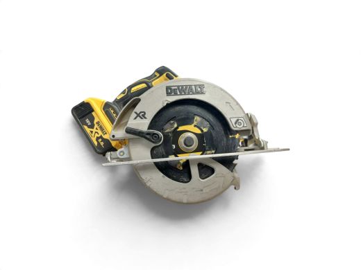 DeWalt Dcs570
