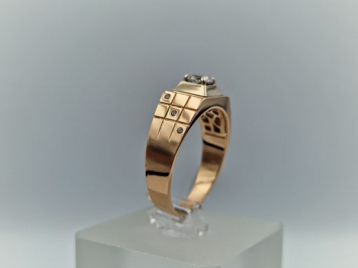 Zelta gredzens ar cirkoniju, 5.38 g, izm. 19.5