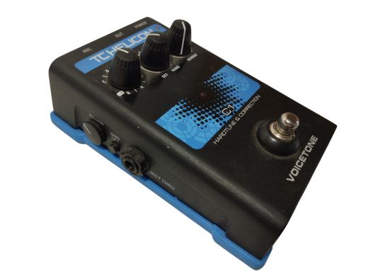 TC Helicon Voiceton C1