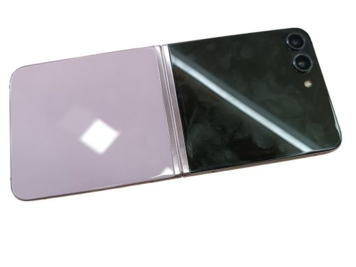 Samsung Galaxy Z Flip 5 256 gb