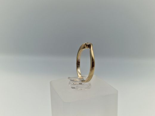 Zelta gredzens ar briljantu, 2.53 g, izm. 17.2