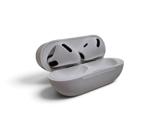 Apple AirPods 4