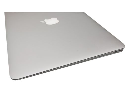 Apple Macbookair 13-Inch 4 gb