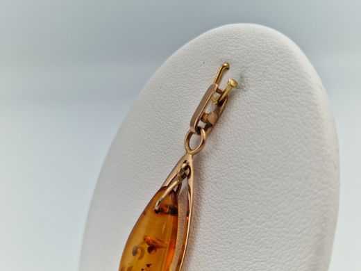 Zelta kulons ar dzintaru, 1.79 g