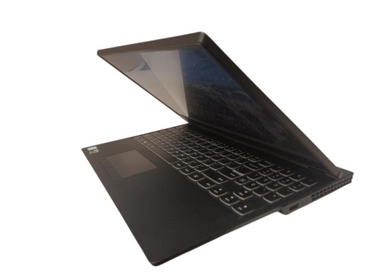 Lenovo Y530-15Ich 1024 gb