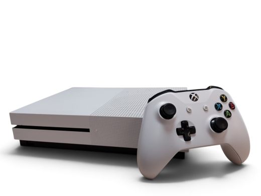 Xbox One S 1024 gb