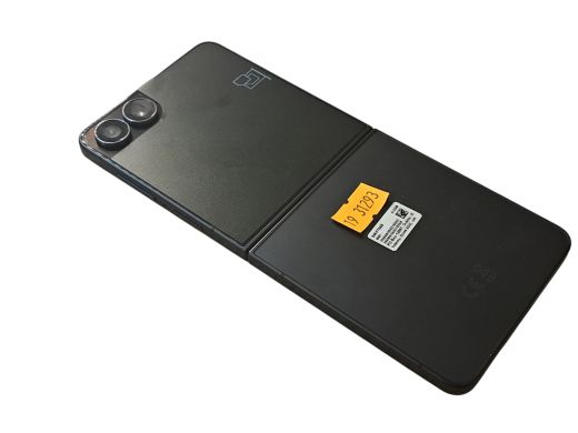 Samsung Galaxy Z Flip 7 0.5 gb