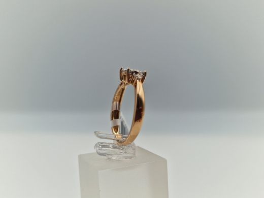 Zelta gredzens ar briljantiem, 2.64 g, izm. 17