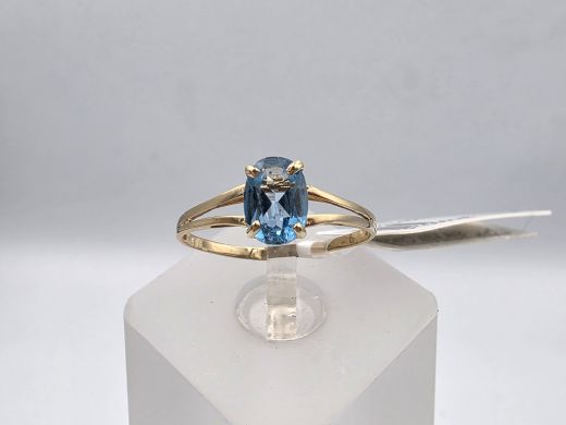 Zelta gredzens, 0.98 g, izm. 17