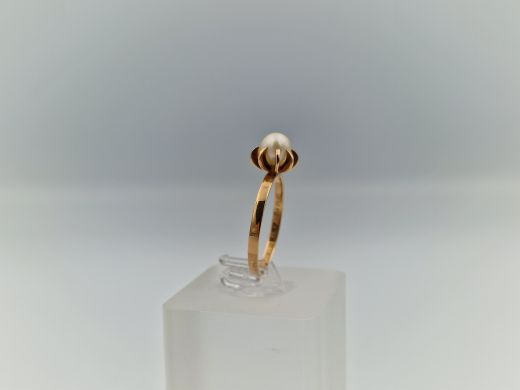 Золотое кольцо, 2.23 г, разм. 19