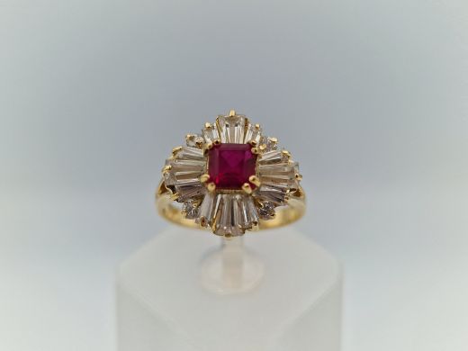 Zelta gredzens ar cirkoniju, 6.28 g, izm. 17