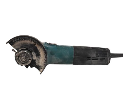 Makita 9556H 