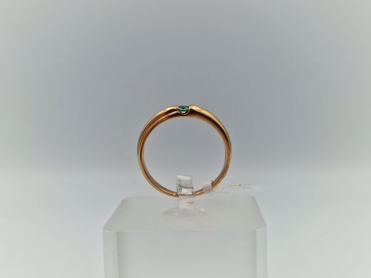 Zelta gredzens ar smaragdu, 2.26 g, izm. 17