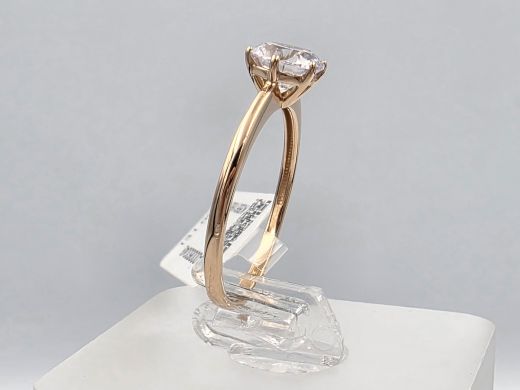 Gold ring with zircon, 1.31 g, size 16