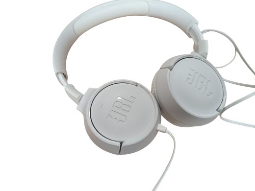JBL Tune 400