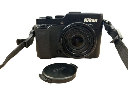 Nikon Coolpix P7800