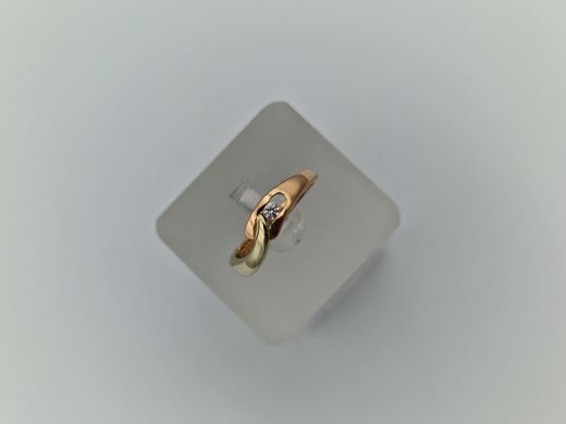 Золотое кольцо с цирконом, 1.9 г, разм. 16