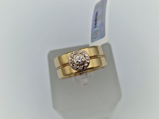 Zelta gredzens ar briljantu, 10.63 g, izm. 17