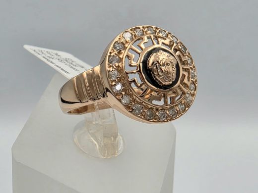 Gold ring with zircon, 3.96 g, size 18.5