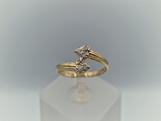 Zelta gredzens ar briljantiem, 1.77 g, izm. 17