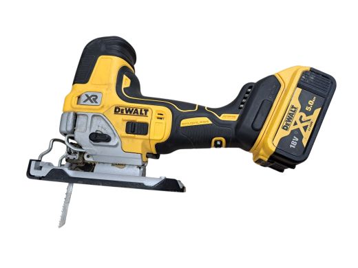 DeWalt Dcs335