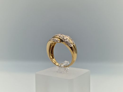 Zelta gredzens ar briljantu, 6.9 g, izm. 18.8