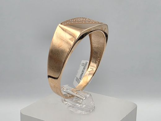 Gold ring with zircon, 4.51 g, size 23.5