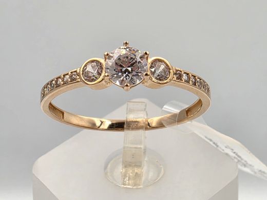 Gold ring with zircon, 2.11 g, size 21