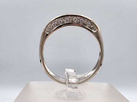 Gold ring, 2.85 g, size 17.5