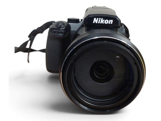 Nikon P1000