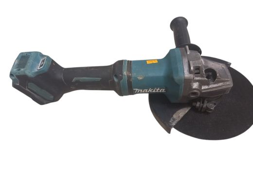 makita Ga038